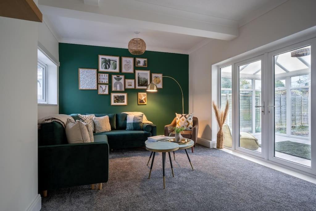 Evergreen Lodge-Wyndale-4Br Wparking Bham Nec 伯明翰 外观 照片